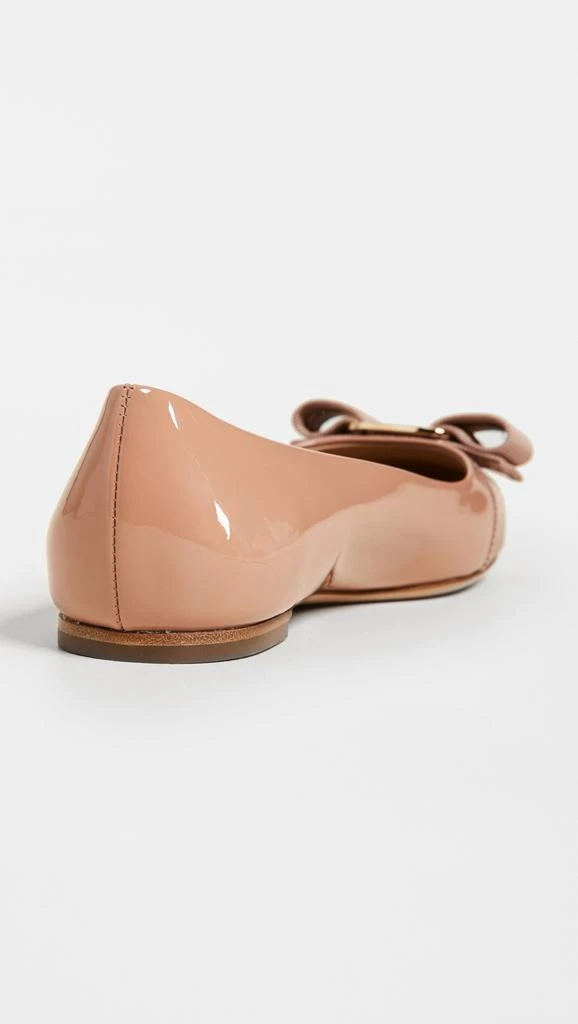 商品Salvatore Ferragamo|Salvatore Ferragamo 菲拉格慕 Varina 平底鞋,价格¥3068,第4张图片详细描述