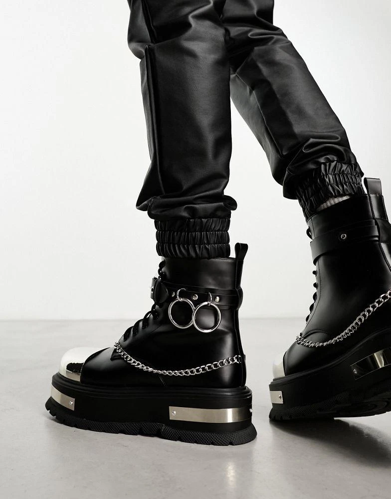 商品Koi Footwear|KOI Borin hardward extreme platform boots in black  ,价格¥1152,第2张图片详细描述