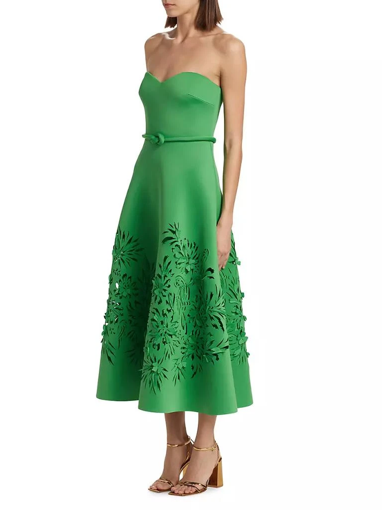 商品Badgley Mischka|Laser-Cut Scuba Strapless Cocktail Dress,价格¥3713,第4张图片详细描述