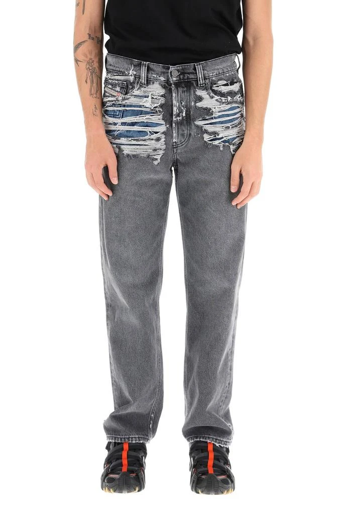 商品Diesel|Diesel Destroyed Effect Straight Leg Jeans,价格¥2420,第2张图片详细描述