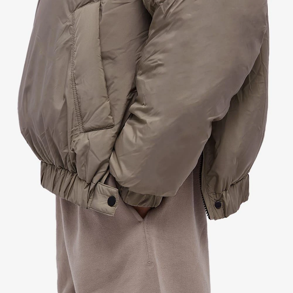 商品Essentials|Fear of God ESSENTIALS Quilted Smock Jacket - Desert Taupe,价格¥2101,第5张图片详细描述