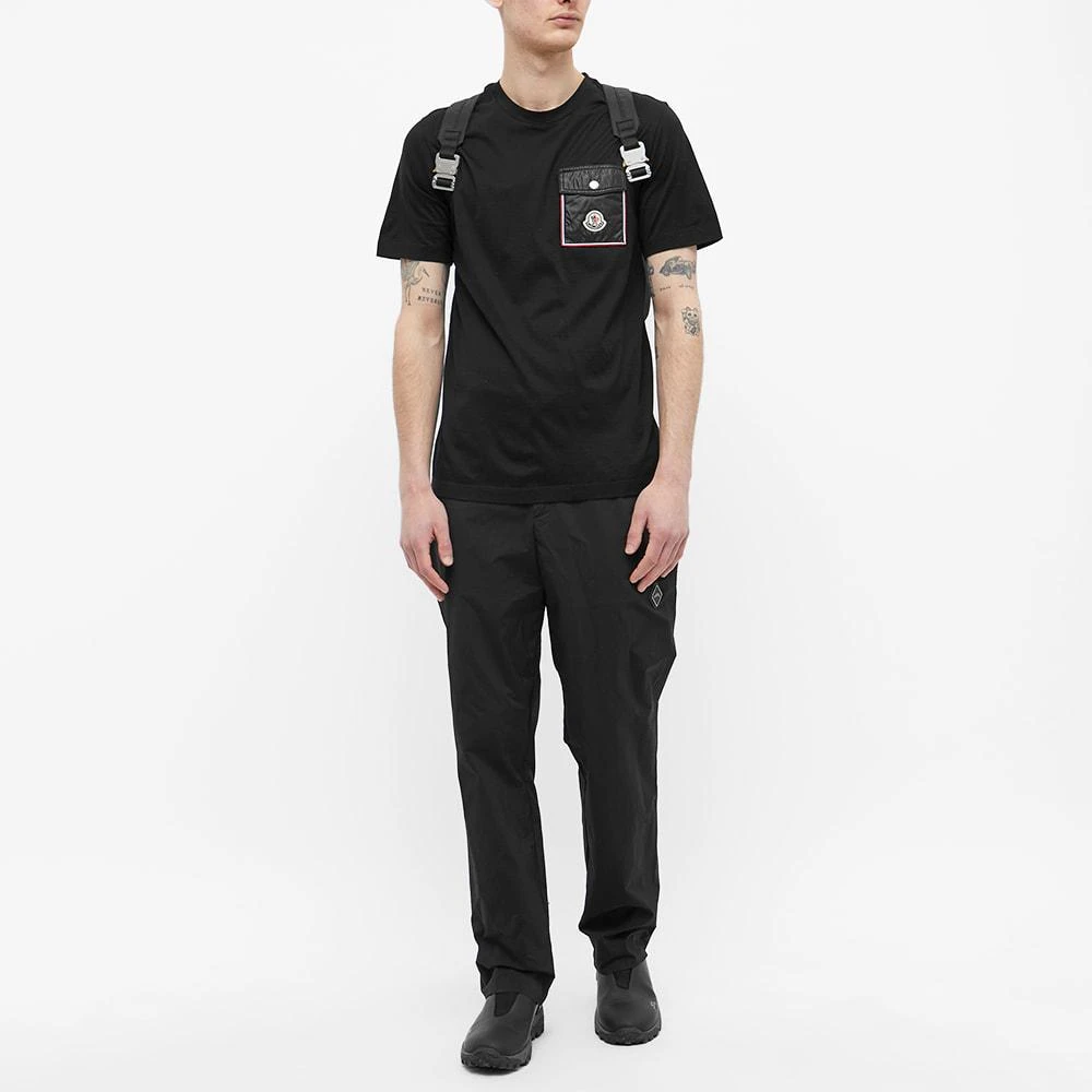 商品Moncler|Moncler Maya Pocket Logo Tee,价格¥3074,第4张图片详细描述