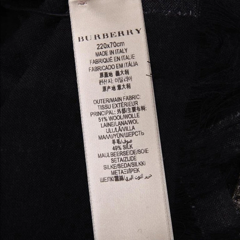 BURBERRY 灰色男士围巾 3952065 商品