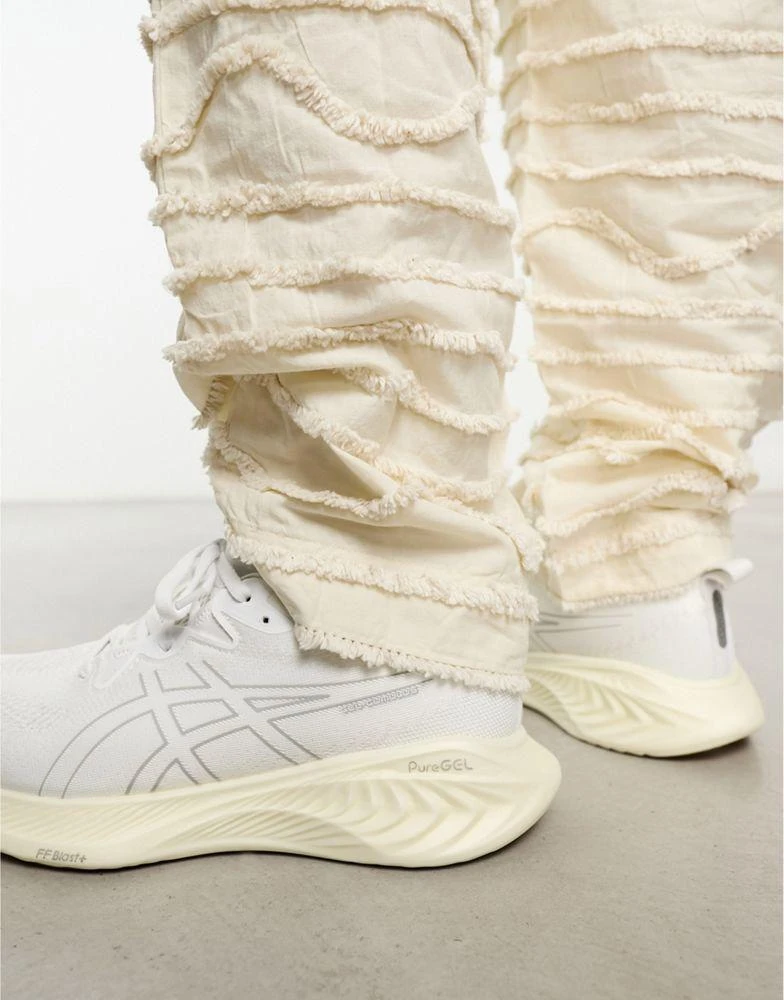 商品Asics|Asics Gel-Cumulus 25 neutral running trainers in white,价格¥1434,第3张图片详细描述