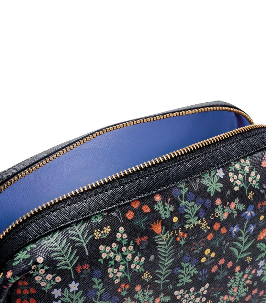 商品Rifle Paper Co|Large Menagerie Garden Cosmetic Pouch,价格¥742,第3张图片详细描述