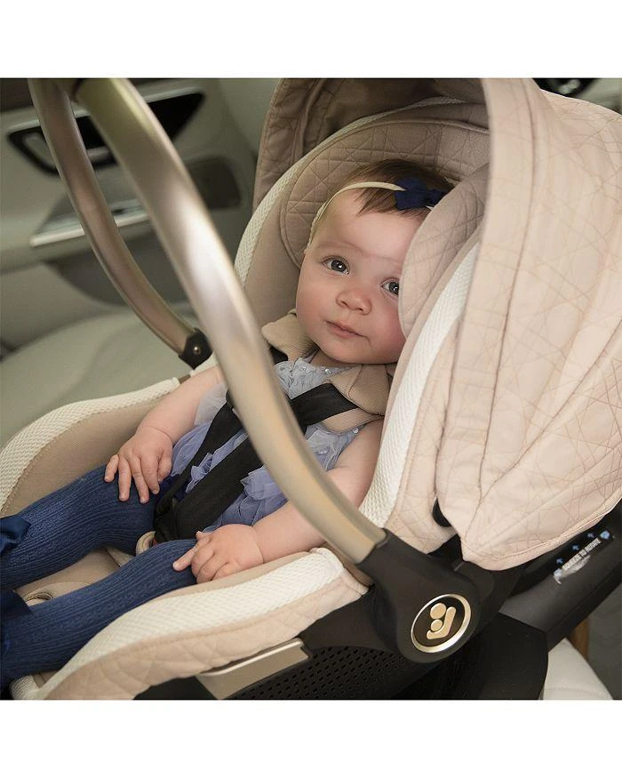 Peri™ 180° Rotating Infant Car Seat 商品