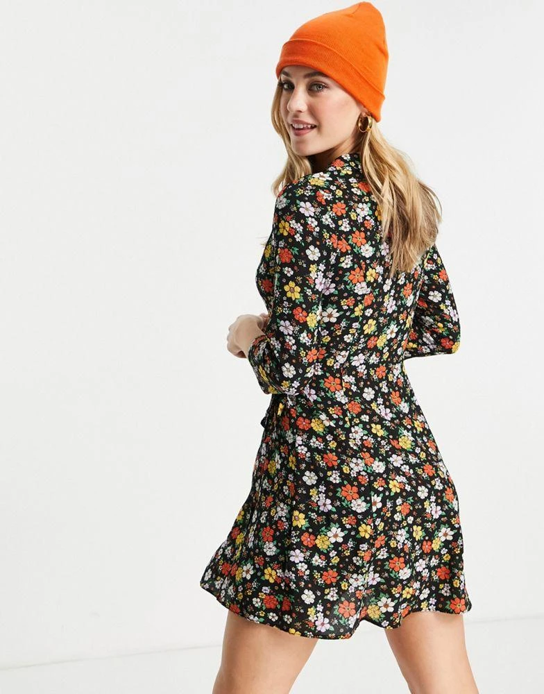 商品ASOS|ASOS DESIGN collared button through mini shirt dress in black floral print,价格¥176,第2张图片详细描述