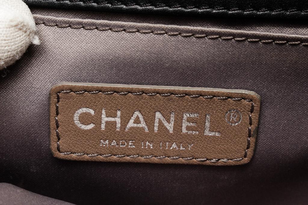 Chanel Black Caviar Leather CC Full Flap Shoulder Bag商品第6张图片规格展示