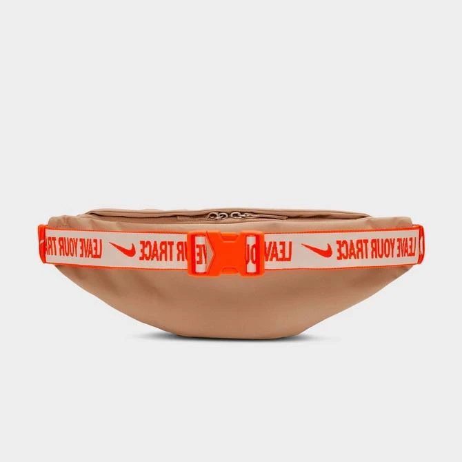 商品NIKE|Nike Heritage Moving Company Waistpack,价格¥200,第3张图片详细描述