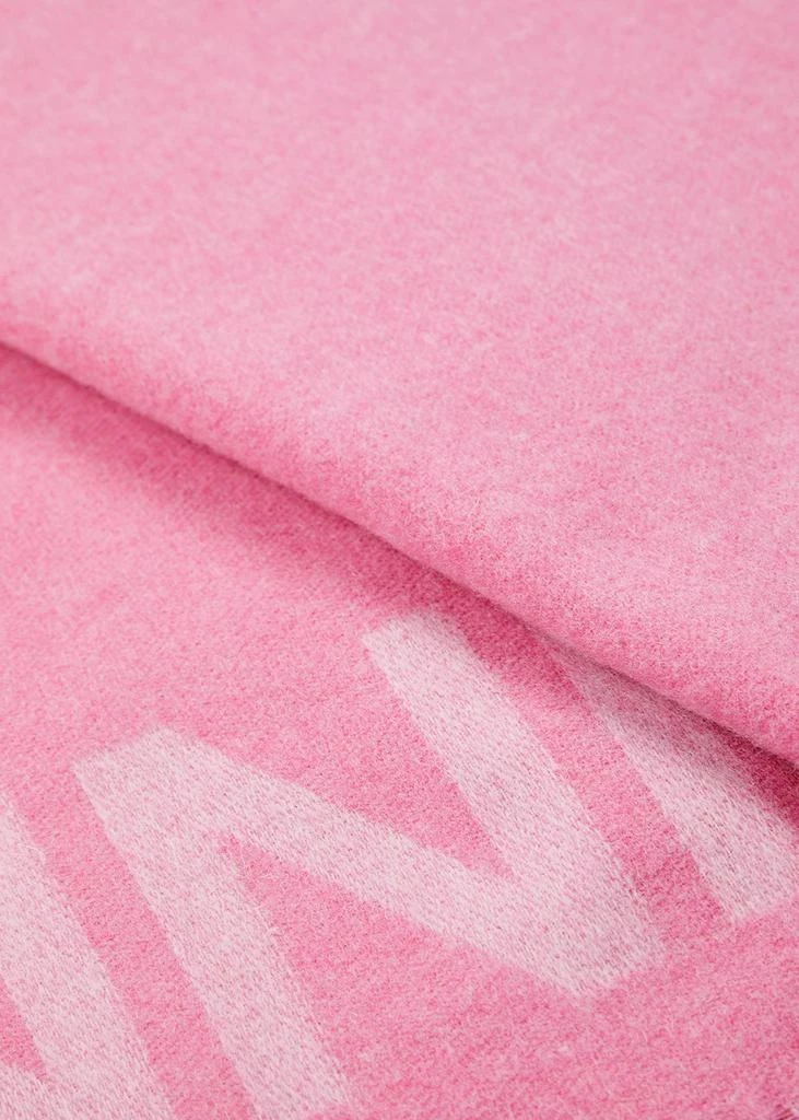 商品Ganni|Logo-intarsia wool scarf,价格¥1180,第3张图片详细描述
