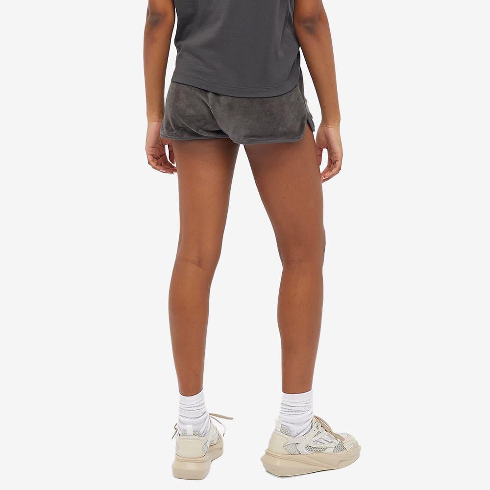 Fear of God ESSENTIALS Women's Velour Beach Shorts - Iron商品第3张图片规格展示