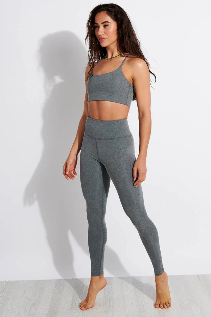商品Girlfriend Collective|FLOAT High Waisted Legging - Gravel Heather,价格¥358,第2张图片详细描述
