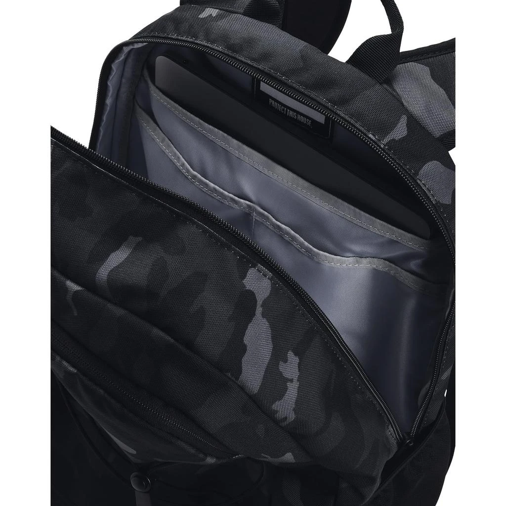 商品Under Armour|Hustle Sport Backpack,价格¥257,第3张图片详细描述