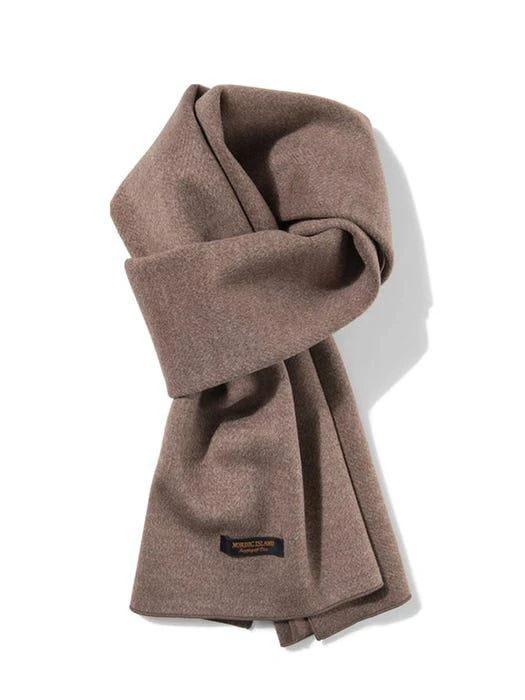 商品NORDIC ISLAND|Herringbone Muffler - Brown,价格¥393,第3张图片详细描述