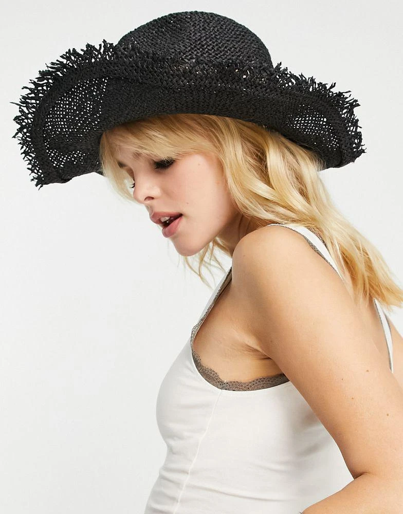 商品ASOS|ASOS DESIGN vest with lace trim and yee-haw in stone,价格¥73,第4张图片详细描述