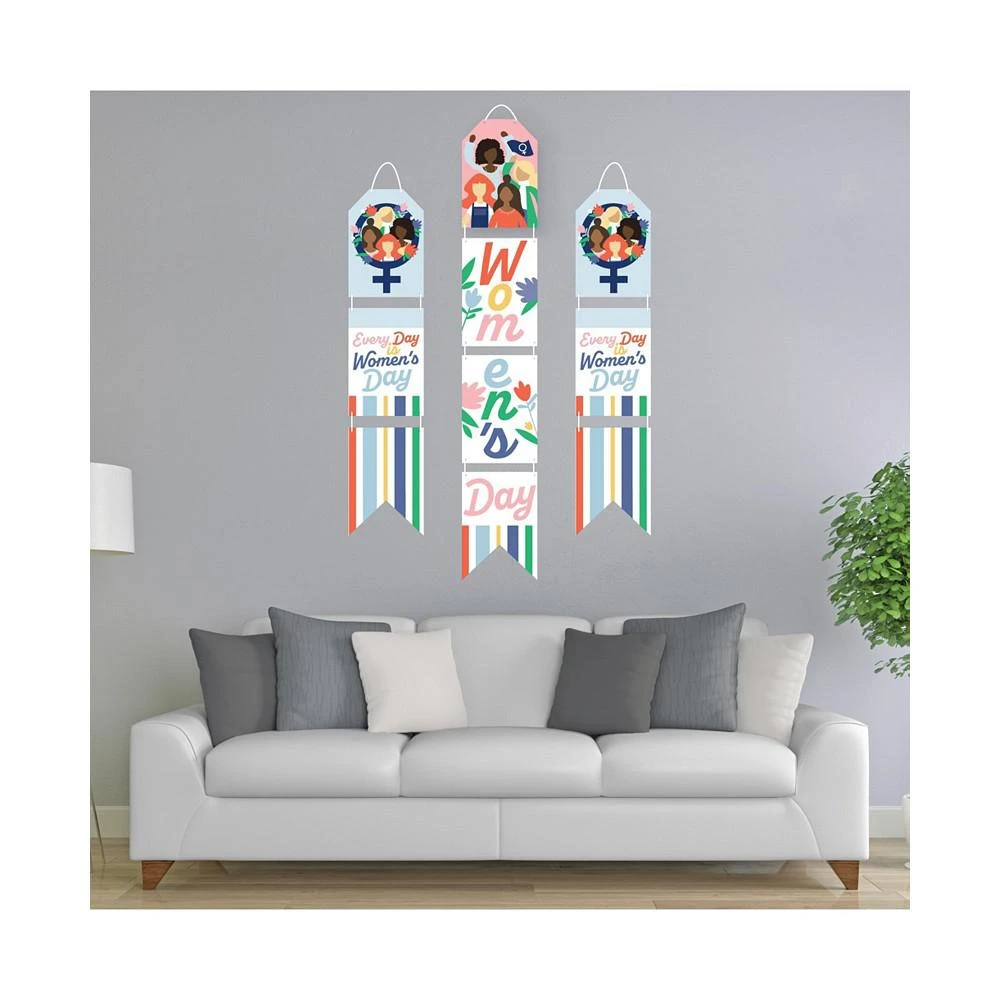 商品Big Dot of Happiness|Women's Day - Vertical Paper Banners Feminist Party Wall Kit - Indoor Door Decor,价格¥157,第3张图片详细描述