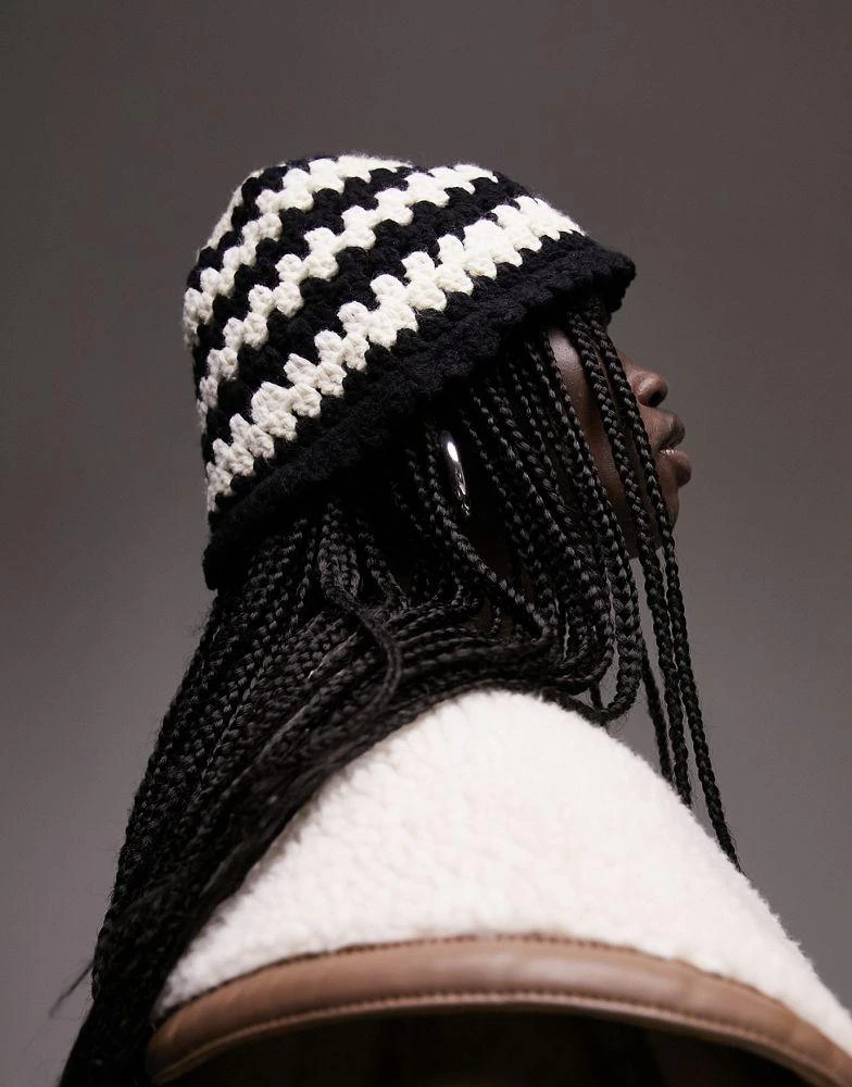 商品Topshop|Topshop crochet bucket hat in black and white,价格¥193,第1张图片