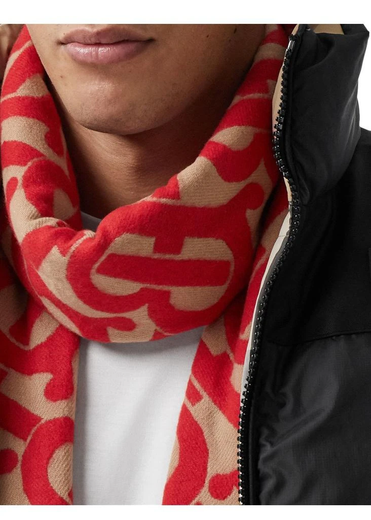 商品Burberry|Monogram cashmere jacquard scarf,价格¥5488,第3张图片详细描述