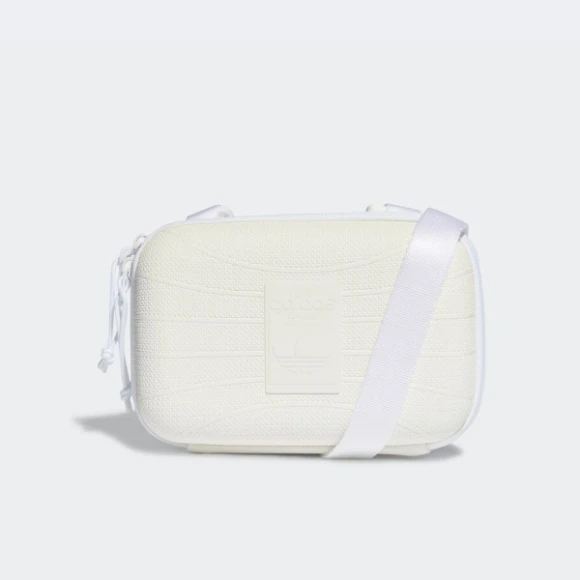 商品Adidas|【Brilliant|包邮包税】阿迪达斯 SST AIRLINER 配饰 包 斜挎包  IS0679 WHITE,价格¥255,第1张图片