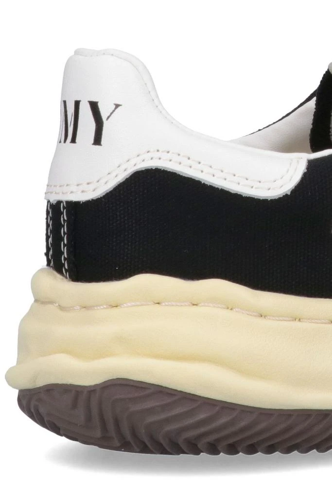 商品Maison MIHARA YASUHIRO|Maison Mihara Yasuhiro Blakey VL OG Low-Top Sneakers,价格¥3523,第4张图片详细描述
