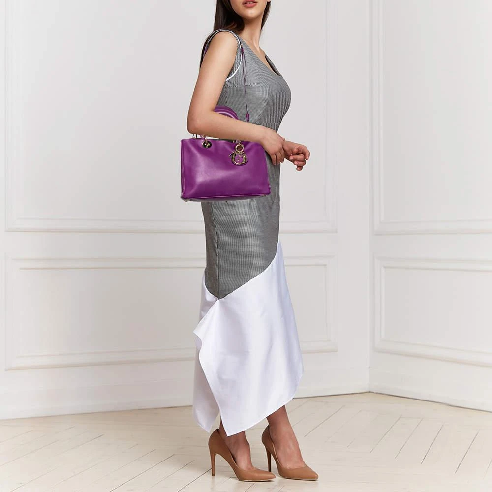 商品[二手商品] Dior|Dior Purple Leather Medium Diorissimo Tote,价格¥7746,第2张图片详细描述