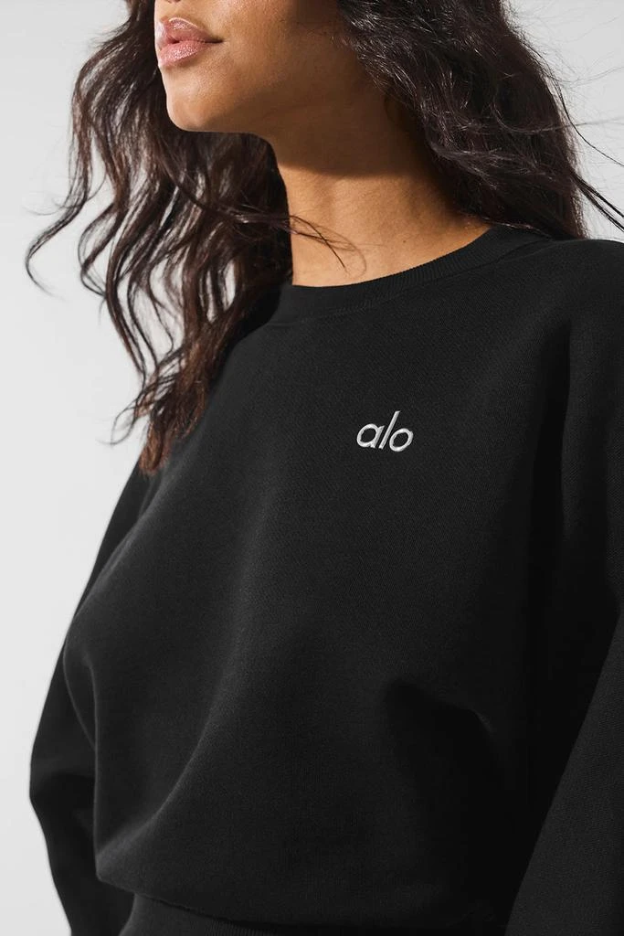 商品Alo|Cropped Accolade Crewneck - Black,价格¥906,第4张图片详细描述