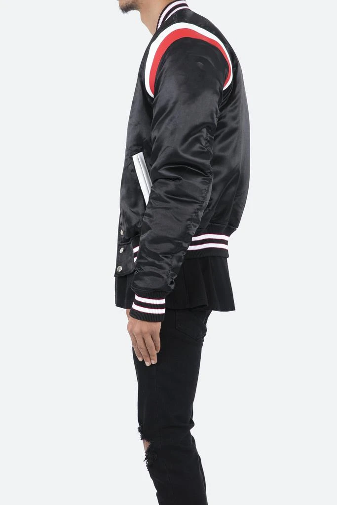 商品MNML|Teddy Bomber Jacket - Black/Red,价格¥332,第3张图片详细描述
