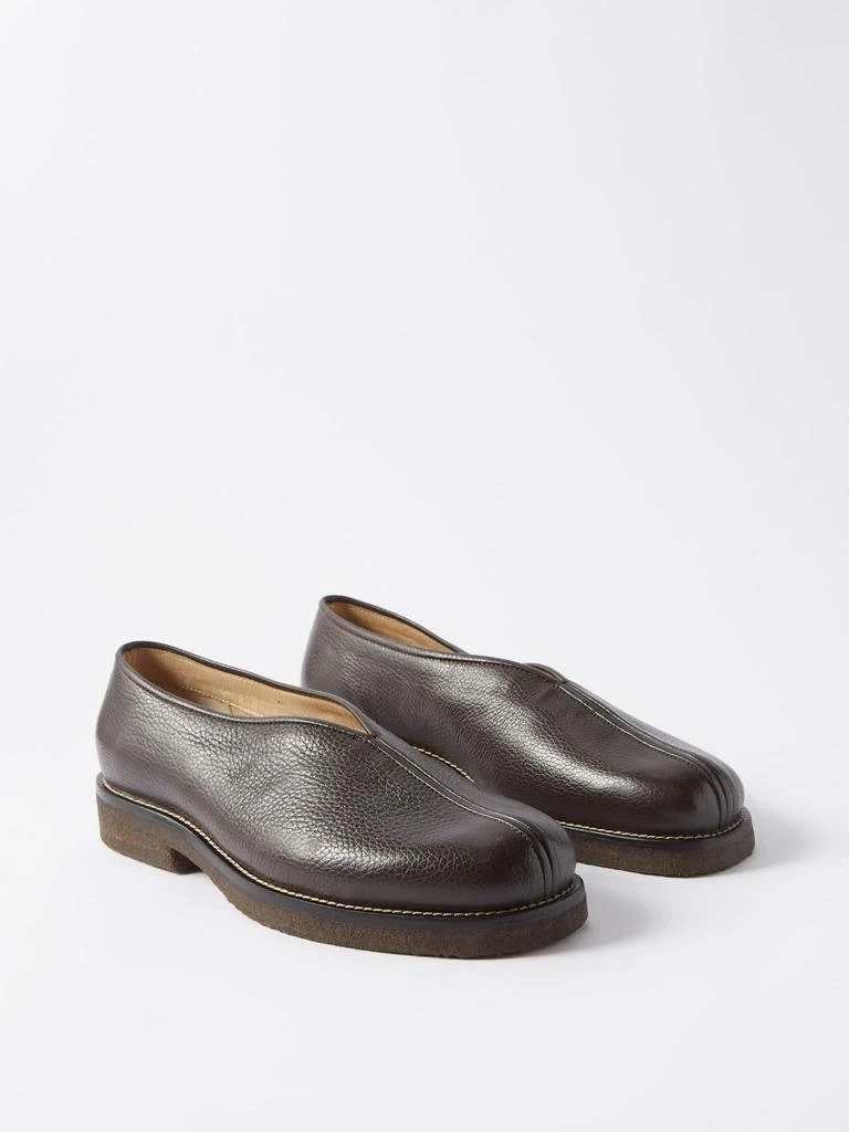 Piped leather slip-on shoes 商品