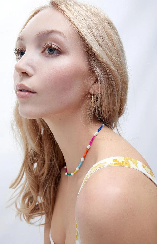 商品LA Hearts|Colorblock Pearl Choker Necklace,价格¥64,第2张图片详细描述