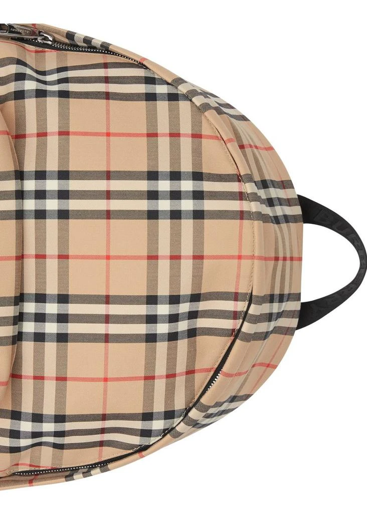 商品Burberry|Vintage check nylon backpack,价格¥10471,第2张图片详细描述