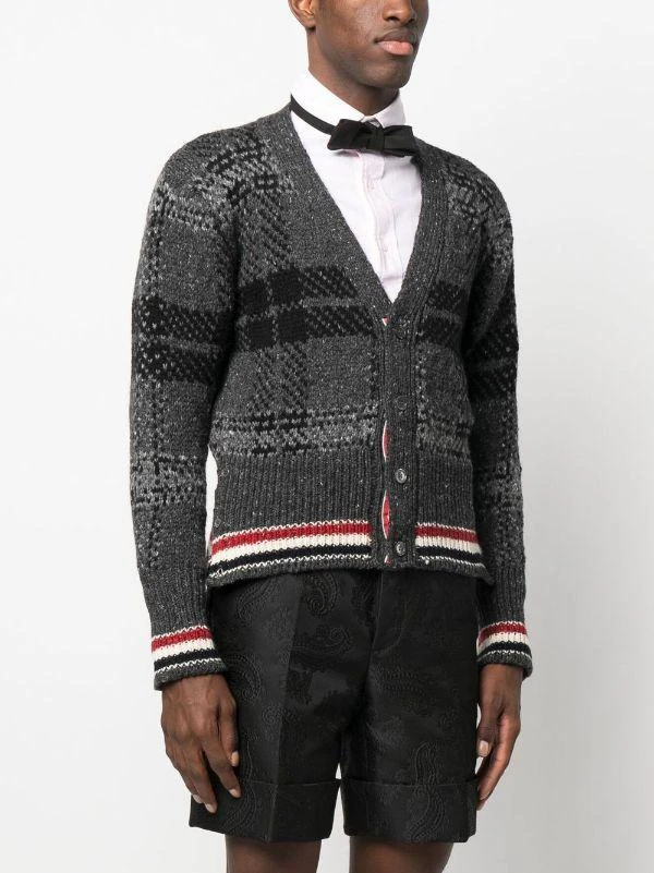 商品Thom Browne|THOM BROWNE MEN TARTAN STRIPED CARDIGAN,价格¥7530,第1张图片