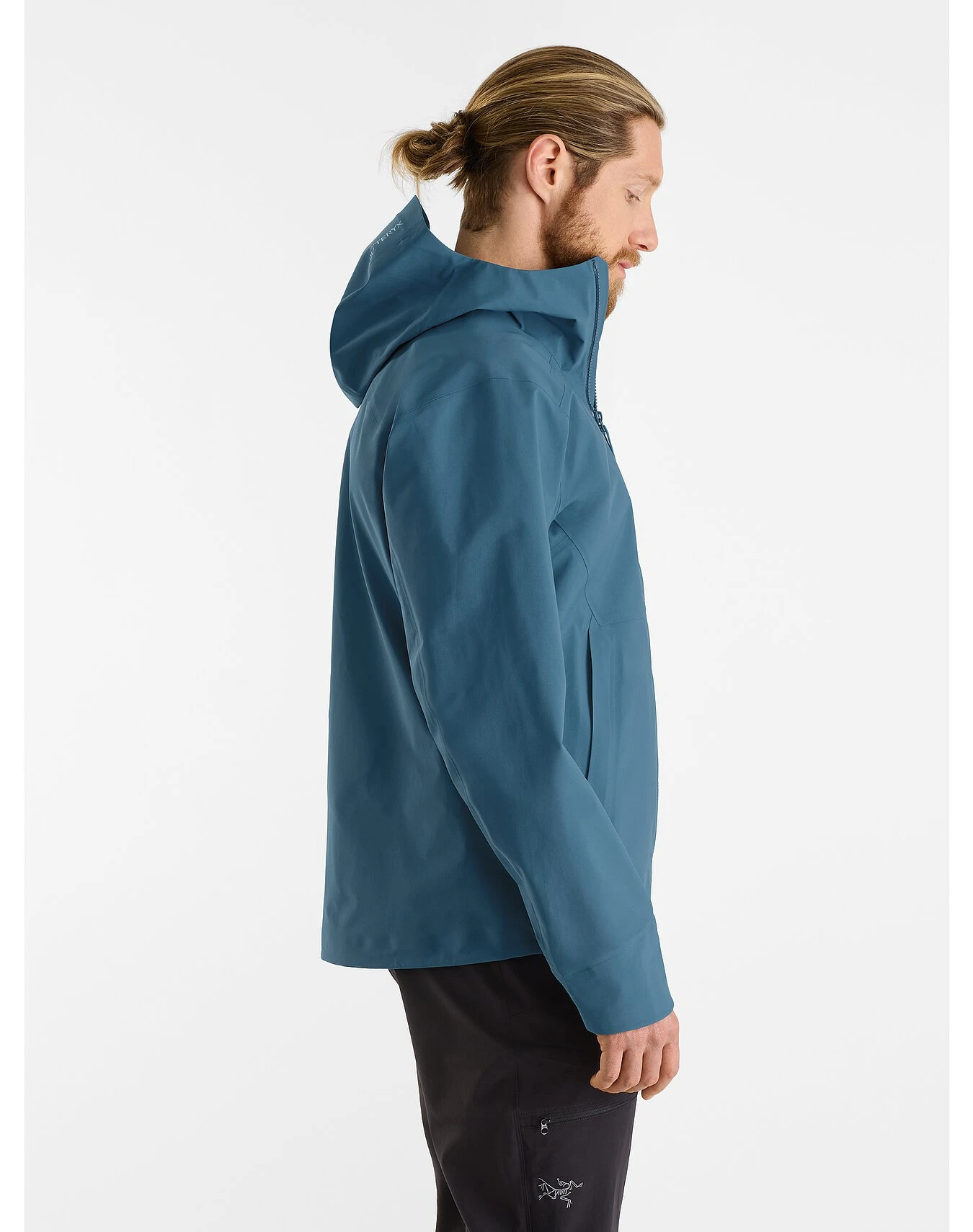 商品Arc'teryx|Arc'teryx 男士户外软壳衣 X000006711SERENE 蓝色,价格¥3240,第6张图片详细描述