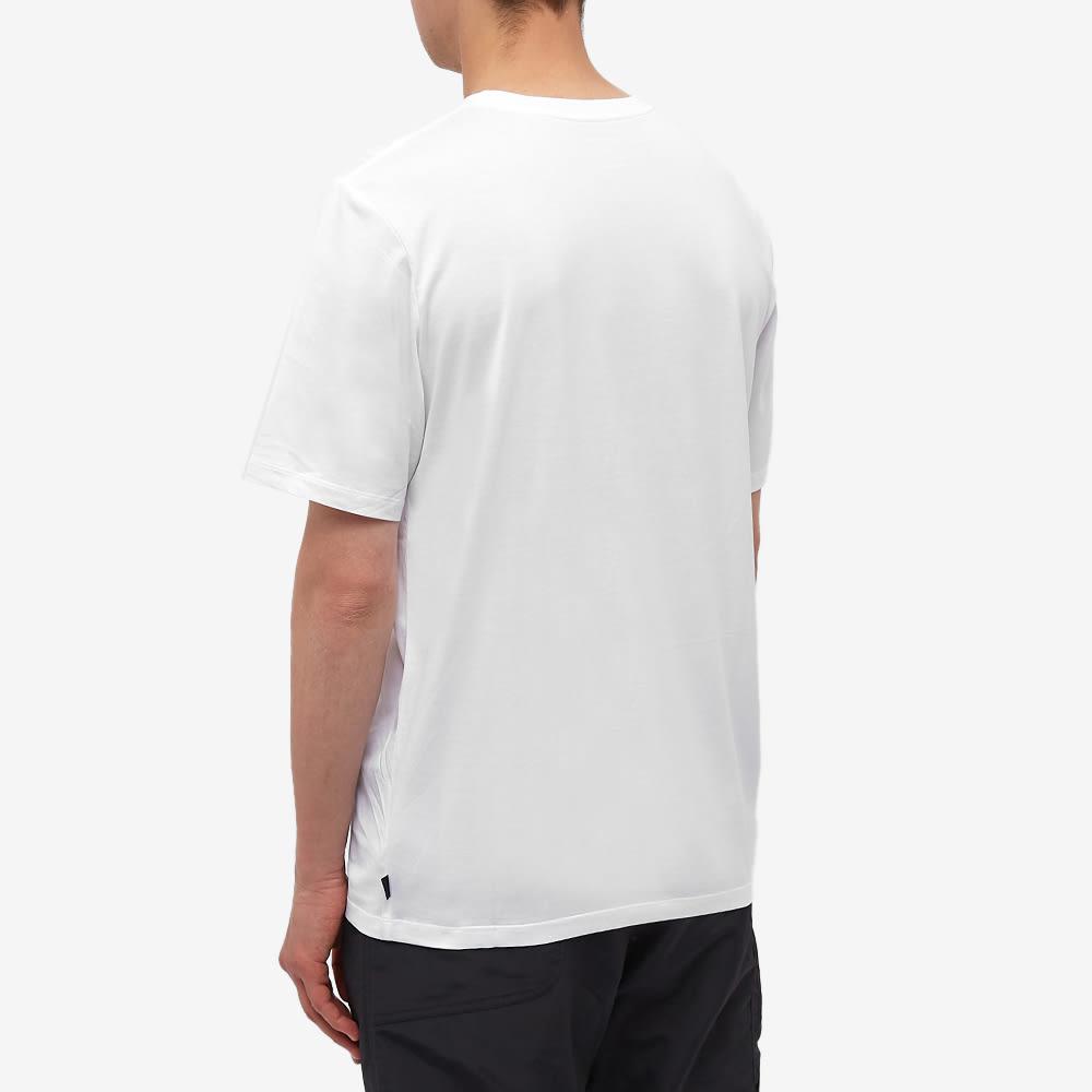 男款 始祖鸟 Skeletile系列 徽式T恤 白色商品第3张图片规格展示