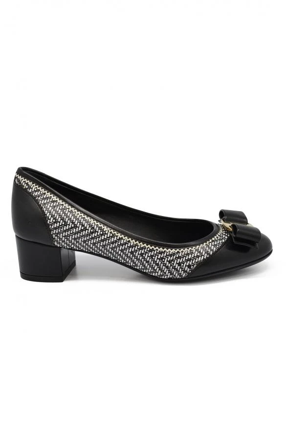商品Salvatore Ferragamo|Women luxury shoes salvatore ferragamo black pumps with withe details,价格¥3203,第1张图片