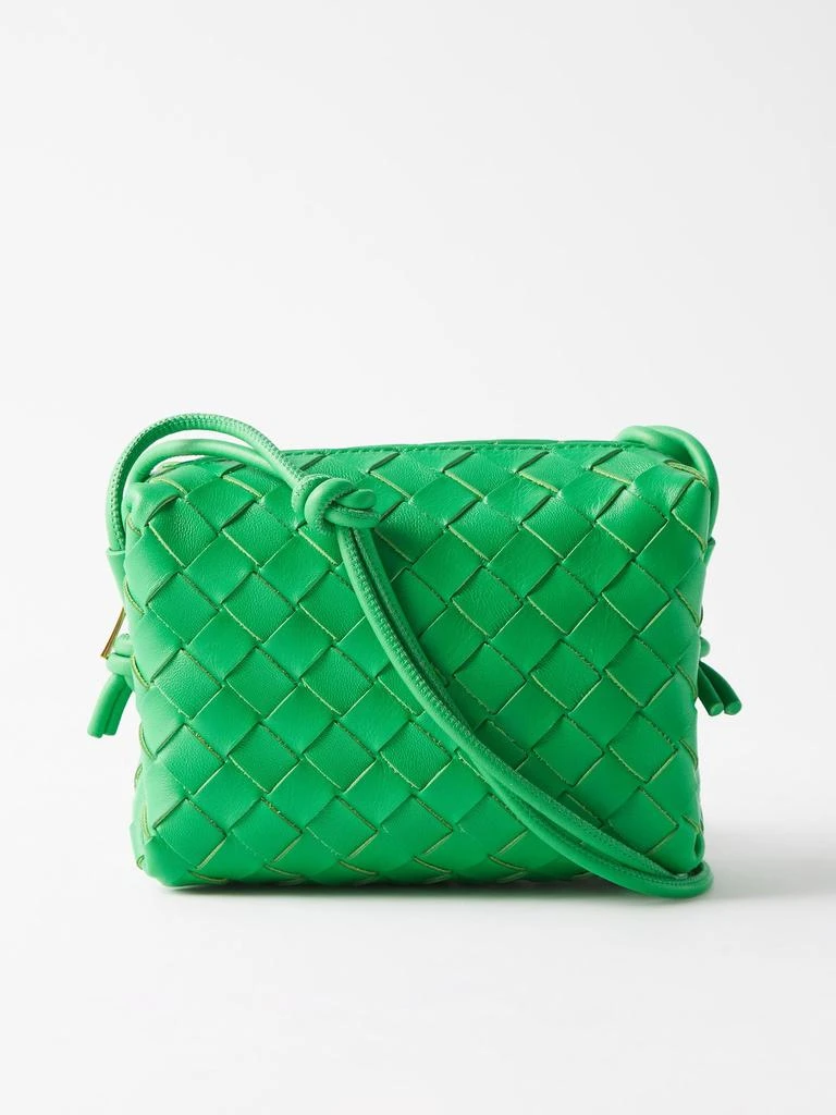 商品Bottega Veneta|Loop mini Intrecciato-leather cross-body bag,价格¥17809,第2张图片详细描述