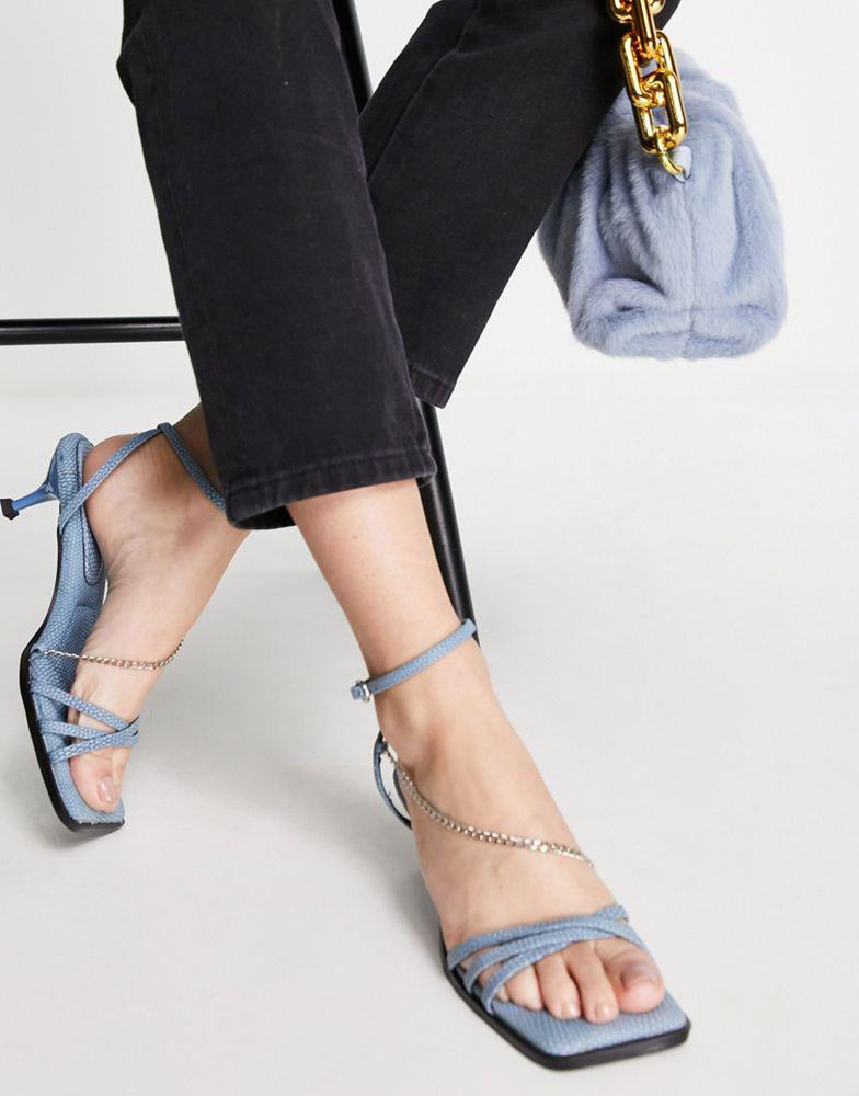 商品Topshop|Topshop Nimble low heel chain sandal in blue,价格¥147,第1张图片