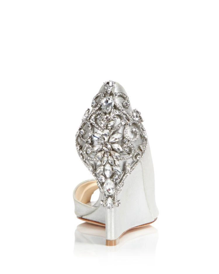 商品Badgley Mischka|Meagan Metallic Suede Embellished Half d'Orsay Peep Toe Wedge Pumps,价格¥635,第4张图片详细描述