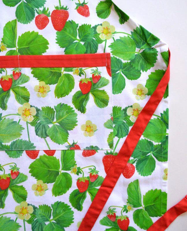 商品Paint & Petals|Strawberry Apron,价格¥225,第2张图片详细描述
