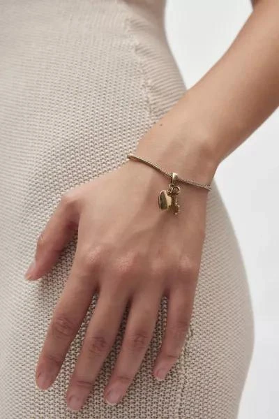 商品Urban Outfitters|Sandra Heart & Key Charm Bracelet,价格¥93,第2张图片详细描述