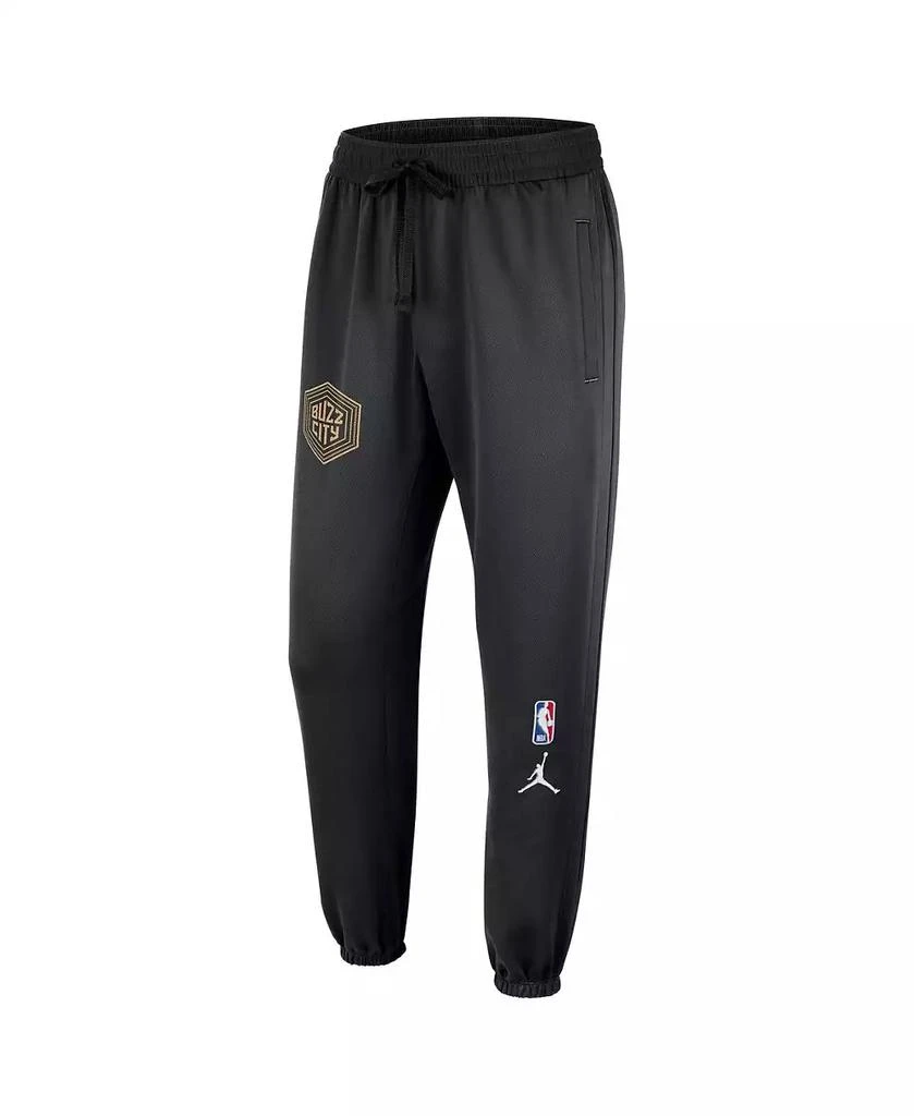 商品Jordan|Men's Black Charlotte Hornets 2022/23 City Edition Showtime ThermaFlex Sweatpants,价格¥668,第2张图片详细描述