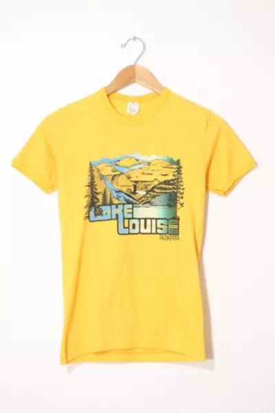 Vintage Lake Louise Alberta Banded Collar and Sleeve T-shirt Made in Canada商品第1张图片规格展示