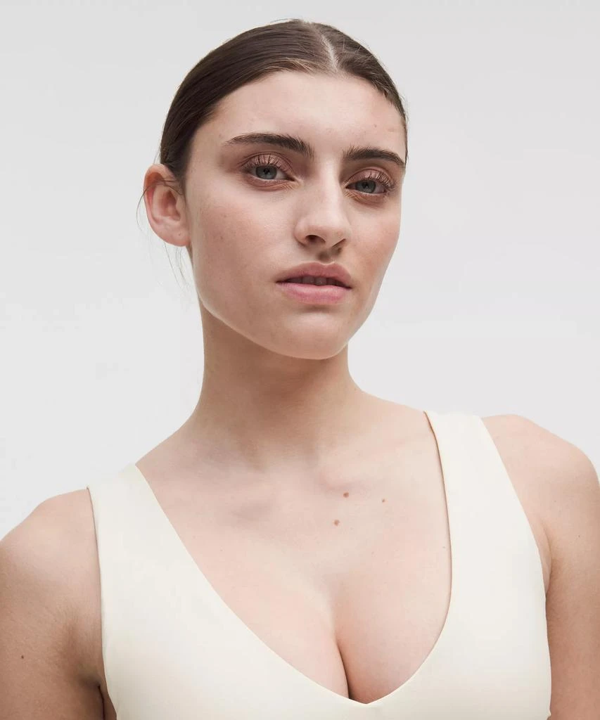 lululemon Align™ V-Neck Bra *Light Support, C/D Cup 商品