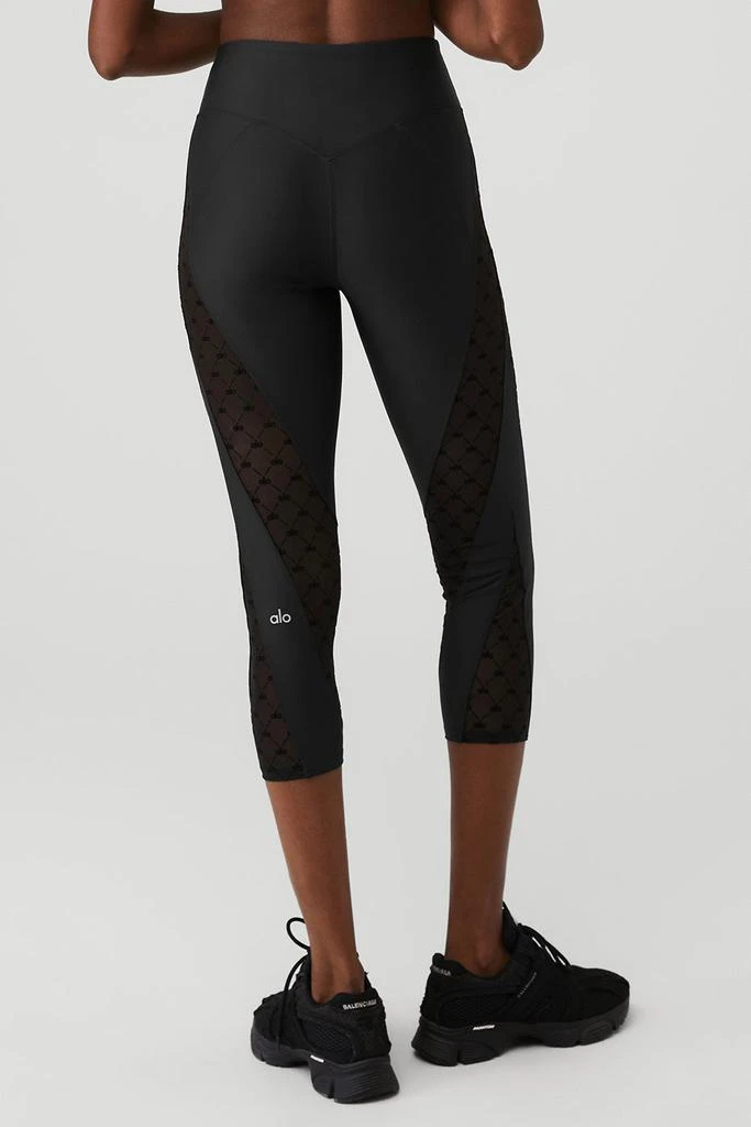 商品Alo|Airlift Mesh High-Waist Celeste Capri - Black,价格¥567,第2张图片详细描述