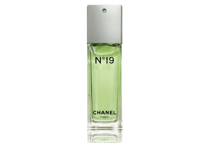 商品[国内直发] Chanel|香奈儿 十九号女士香水 绿叶调 淡香水EDT 茉莉麝香 100ml,价格¥923,第3张图片详细描述