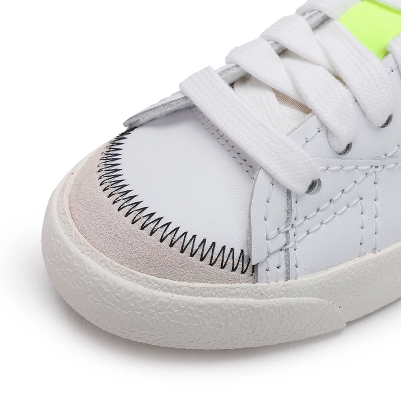 BLAZER LOW '77 JUMBO女子板鞋运动休闲鞋 商品