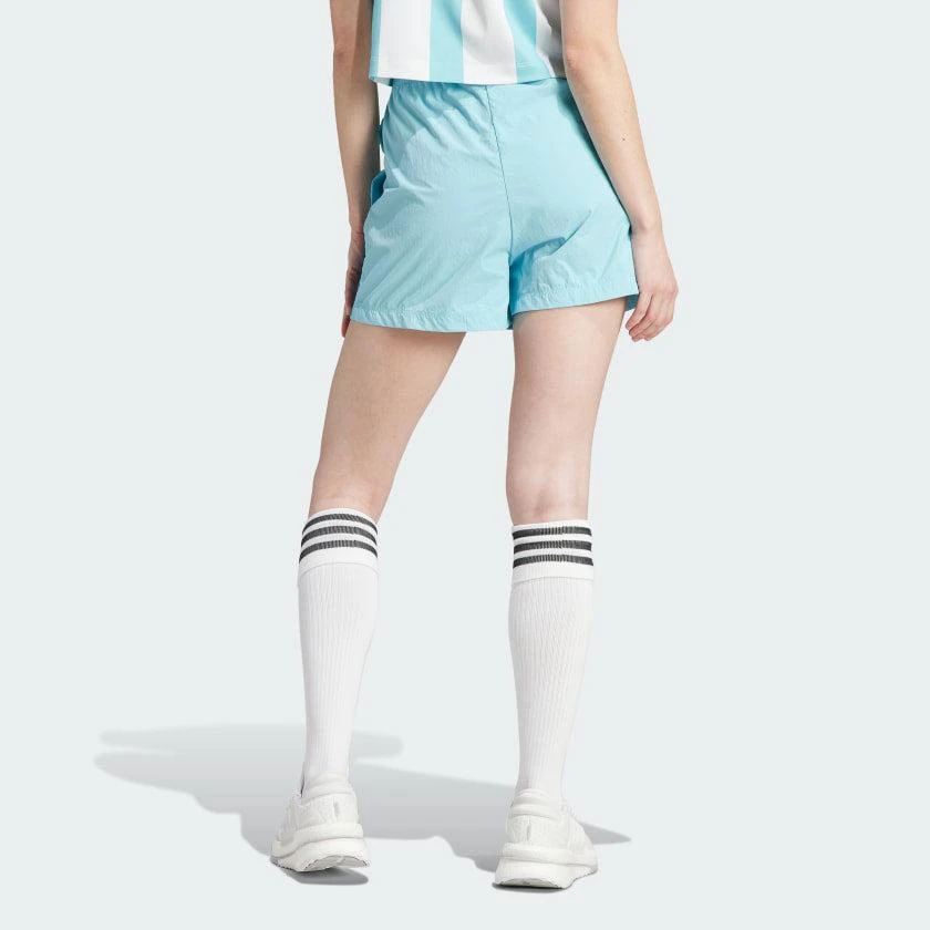 商品Adidas|Women's adidas Tiro Snap-Button Shorts,价格¥122,第2张图片详细描述