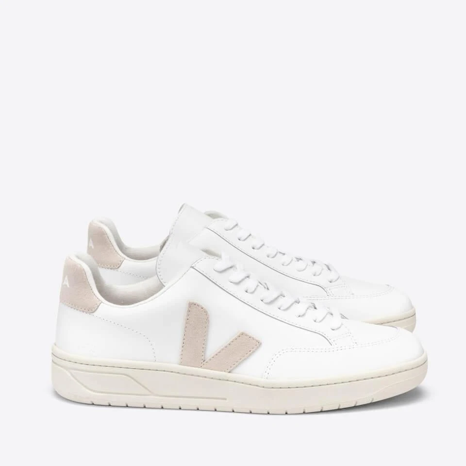 商品Veja|VEJA MEN'S V-12 LEATHER TRAINERS - EXTRA WHITE/SABLE,价格¥626,第2张图片详细描述