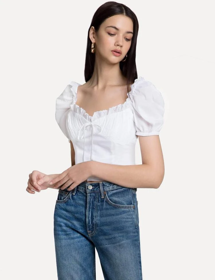 贝拉白色褶边上衣 商品
