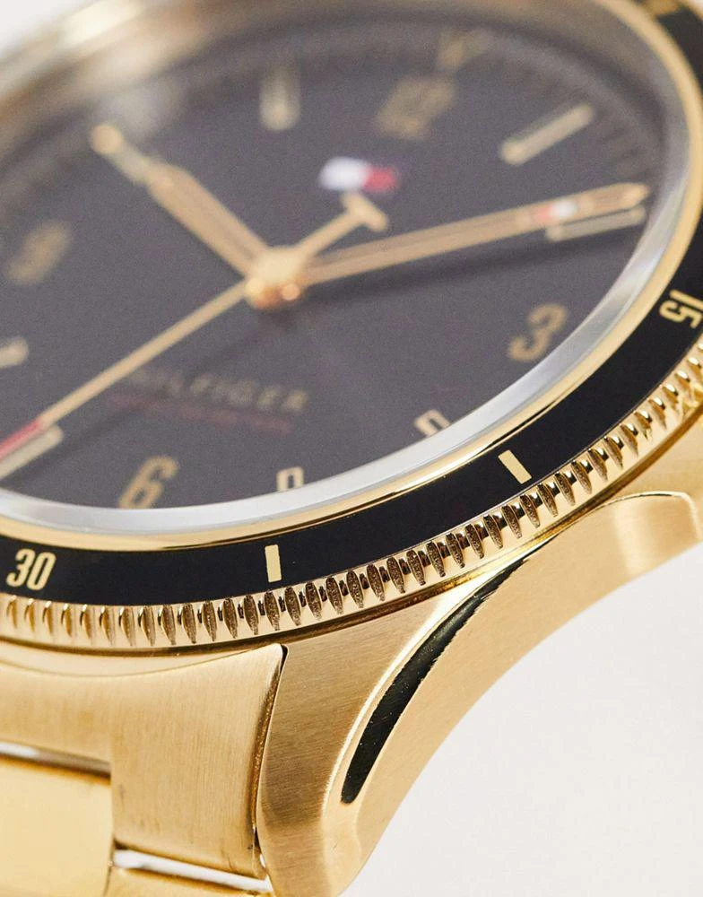 商品Tommy Hilfiger|Tommy Hilfiger black dial bracelet watch in gold 1791903,价格¥1385,第2张图片详细描述