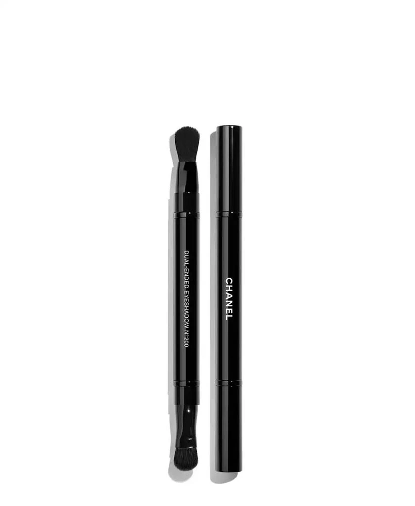 商品Chanel|Retractable Dual-Ended Eyeshadow Brush N°200,价格¥319,第1张图片